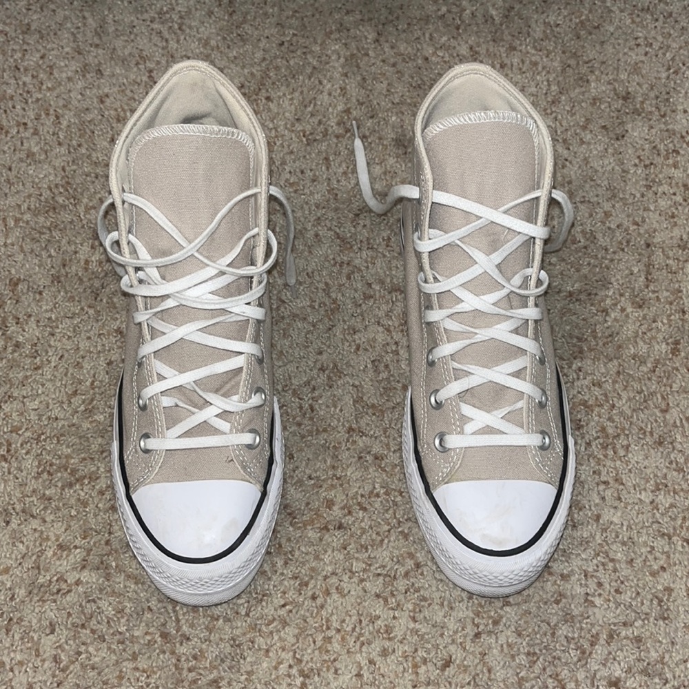 Women’s Stone Platform Converse Size 8.5